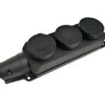 Розетка тройная с заземлением каучук с заглушками 16А IP44 черная 9323 IN HOME